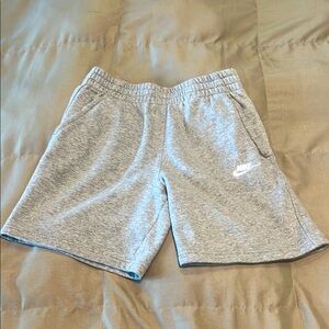 Kids’ Nike Club Fleece Shorts, Size L